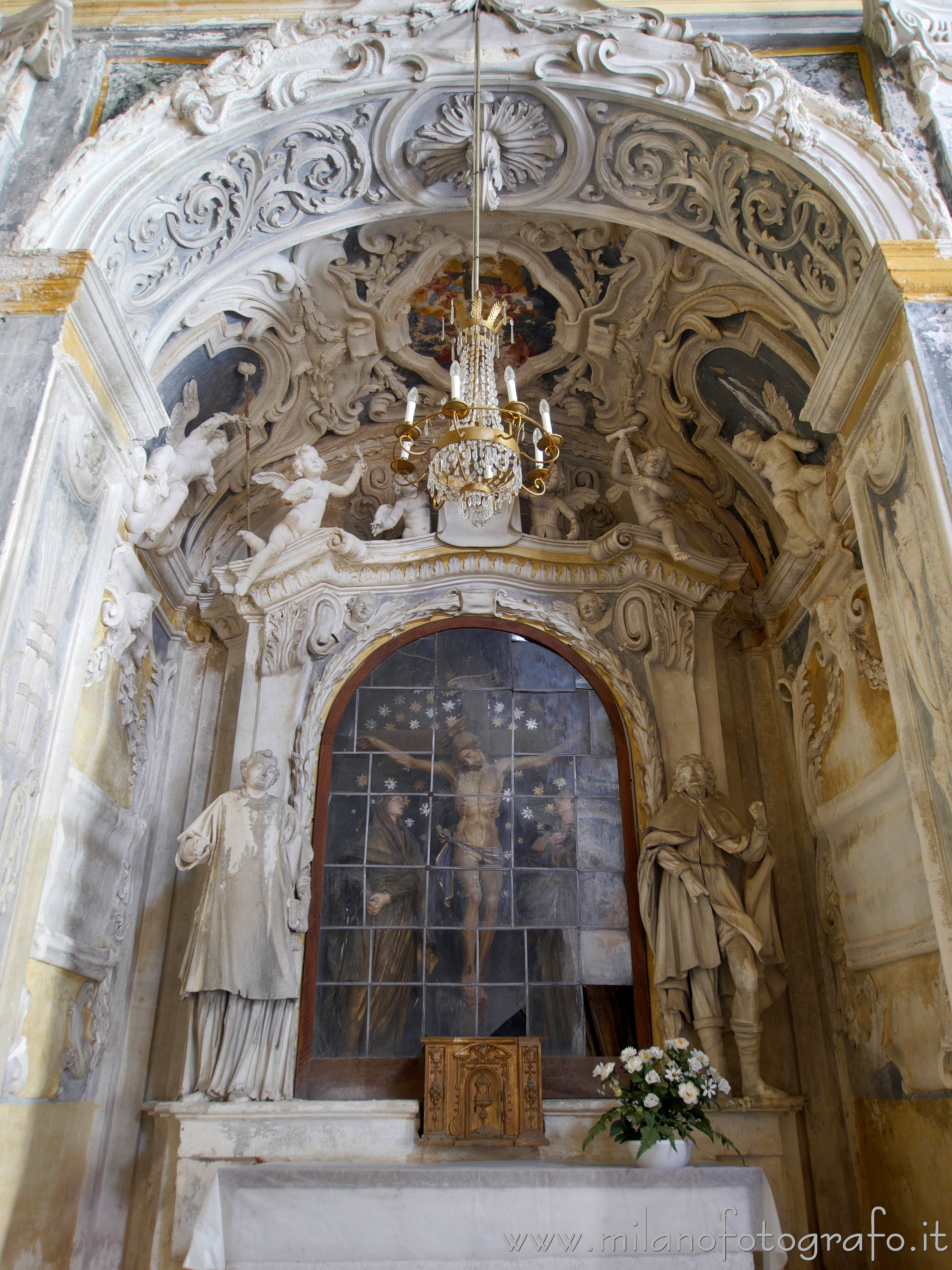 Masserano (Biella, Italy) - Retable of the altar of the Chapel of the Crucifix in the Church of the Holy Spirit - Full resolution picture